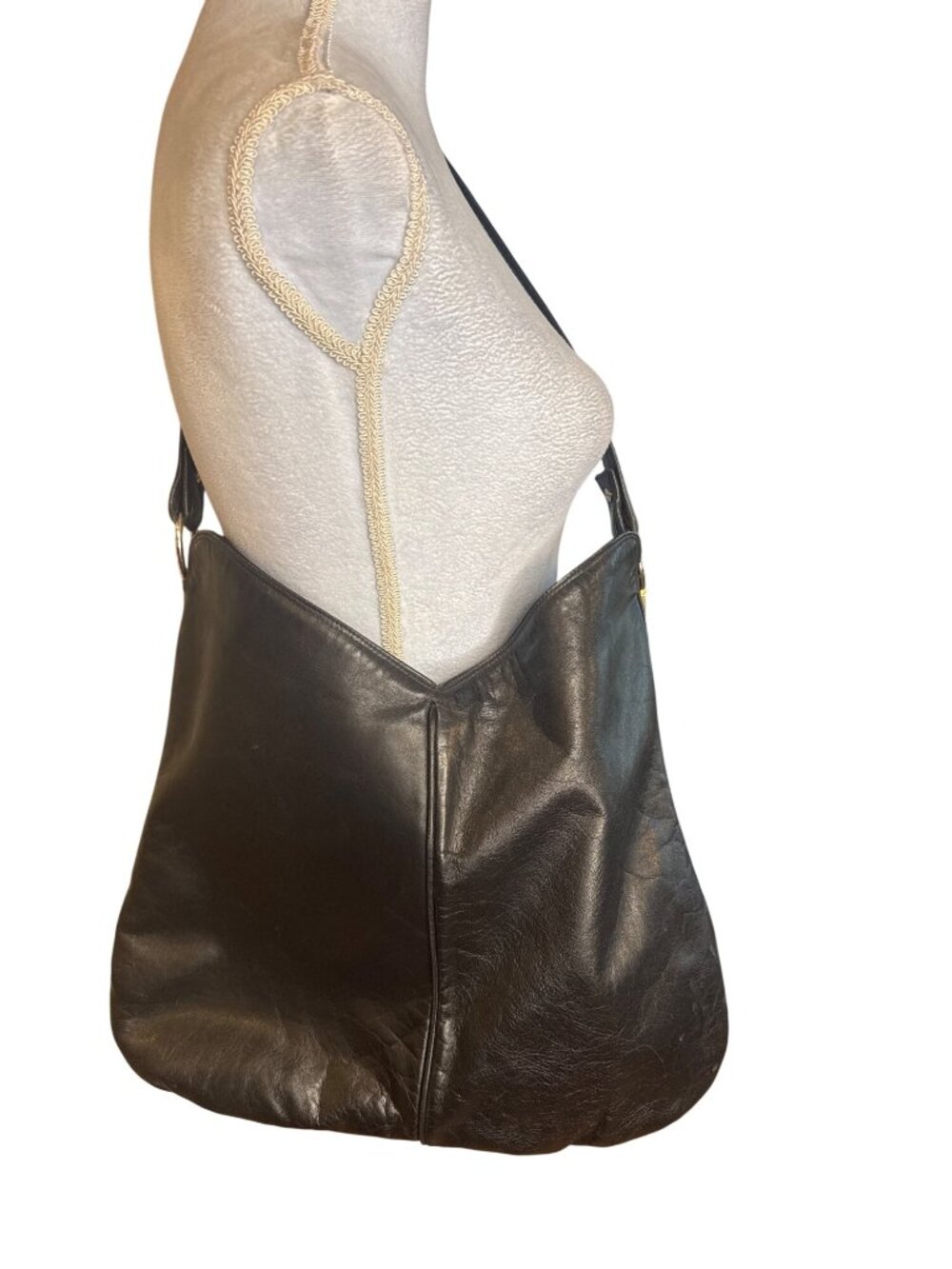 Black Leather Shoulder Bag Metal Bar Frame Hardware Hobo Ruched Y2K Purse